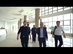 Schneider przyszedł nas odwiedzić.