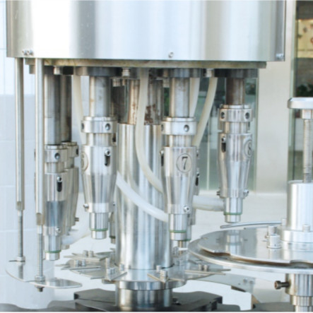 8000 BPH YG-8AS pełnoautomatyczna maszyna do pokrycia 80ml-1000ml z 8 głowicami