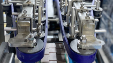 Robotyczna maszyna do odkręcania butelek LP-300H Szybki przełącznik wielkości butelek 50-1000 ml