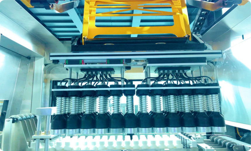 6-12 kartonów/min Maszyna do pakowania kartonów z pełnym automatycznym manipulatorem KZJ-2AH 380V 5,5KW