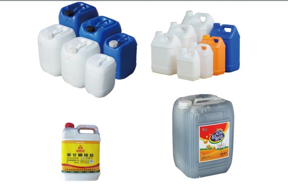 Herbicyd Agro Chemical Aseptyczna maszyna do napełniania butelek Półautomatyczna waga 5-50 kg 120 bębnów Godzina